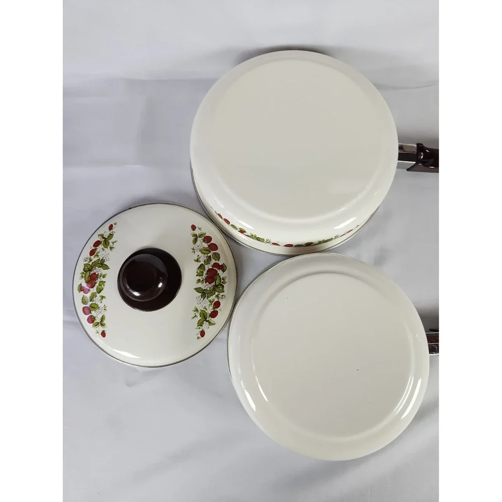 VTG Sheffield Strawberries n Cream Enamel Skillets Fry Pan Set 8